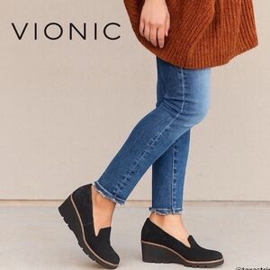 Vionic Willa Wedge Black Suede wedge Shoes Size 9 Wide